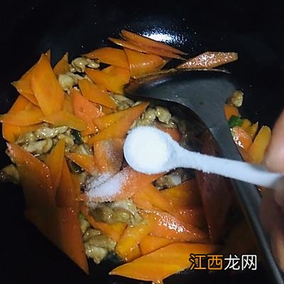 红萝卜可以和什么搭配炒？红萝卜的适宜搭配，这些尽量别混淆