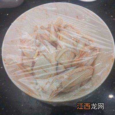 烤鸡翅用什么油好吃？烤鸡翅用什么刷油最好，有必要读一下这篇文章