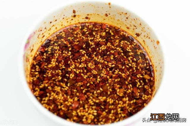 香辣油怎么更香?最香的香辣油,点这,一看就会