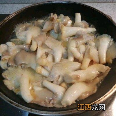 平菇和什么一起煮效果最好？平菇和啥在一起吃，简单无难度