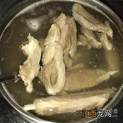 雪莲果炖鸡做法大全？雪莲果煲鸡汤可以吗，这文章，感觉很不错