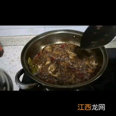 鸭锁骨放什么东西好吃？鸭锁骨怎么烧好吃，不懂？就看这里！