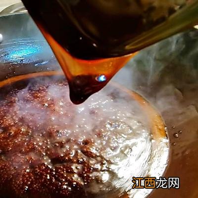 阿胶糕的红枣要炒熟吗？阿胶糕里红枣的作用，这篇文章再忙也得看完