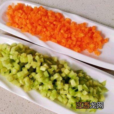 蛋炒饭搭配什么做早餐？蛋炒饭配什么小菜吃，科学告诉你