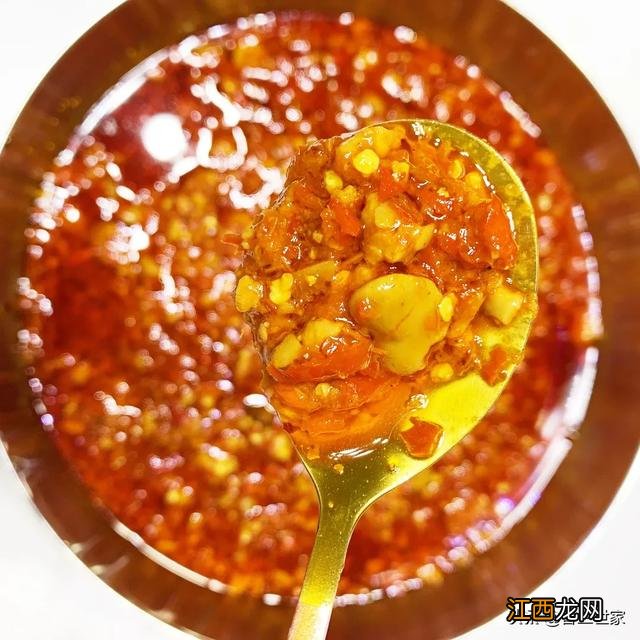 豆瓣炒红油的技巧?老四川红油豆瓣厂家,这篇短文太好了!