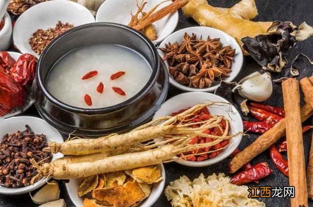 喝完中药能喝水吗?喝完中药完吃些什么,这下明白了!