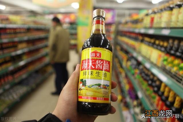 酱油和味极鲜的配料差别？面条调味增鲜，实在太有用了