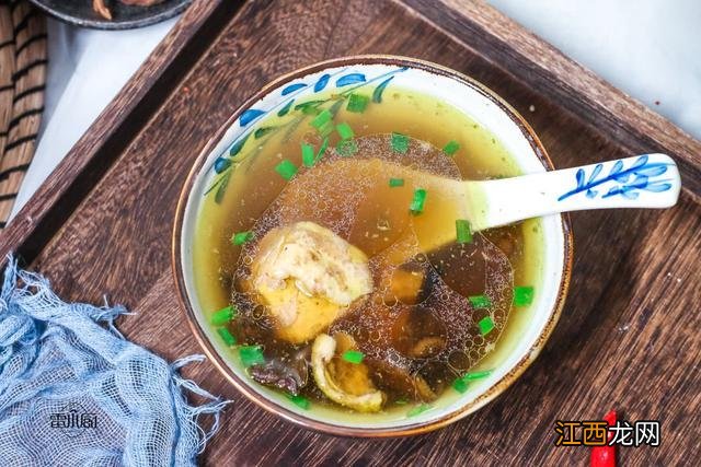 老鸭汤的调料可以用来煮什么？老鸭炖酸萝卜汤适合放虫草吗，分享好文给大家