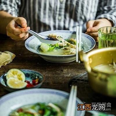 用什么浸鸡好？鱼露浸鸡的正宗做法，看完此文章你一目了然