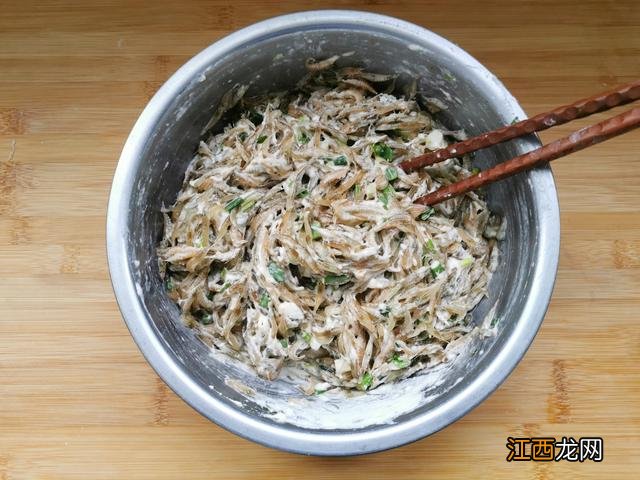 虾饼宝宝辅食非油炸？炸虾饼需要什么材料，牢记这些有好处