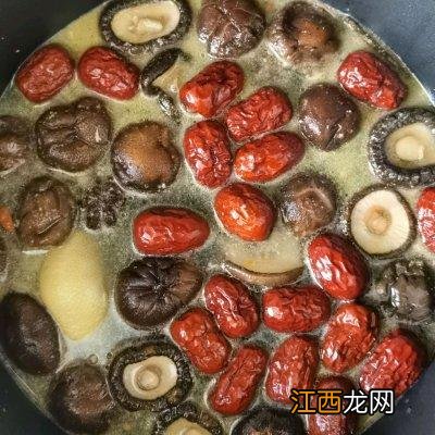 干香菇煲汤的正确方法？干香菇能和什么炖，点击链接直接打开