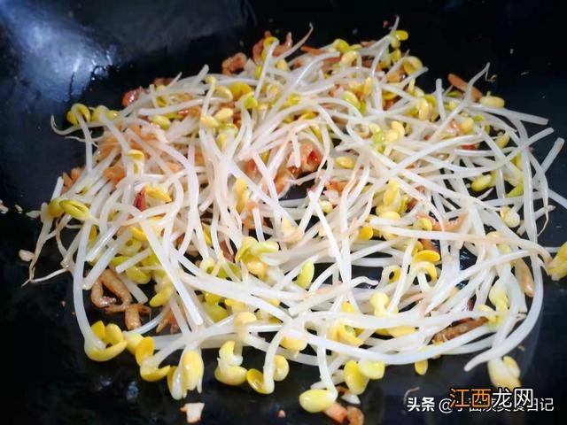 补水保湿第一名食物？补水食物大排名，看完这篇文章就够了