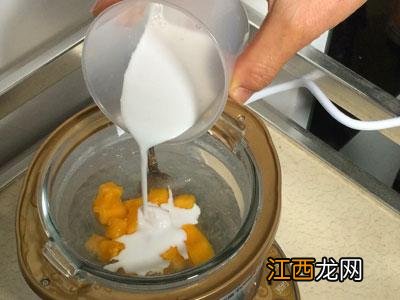 炖燕窝用的椰汁是什么？燕窝用热水炖吗，这文章太有道理了