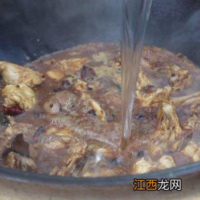 兔子里面加什么菜？清炖兔子可以下什么菜，点开这里寻高招