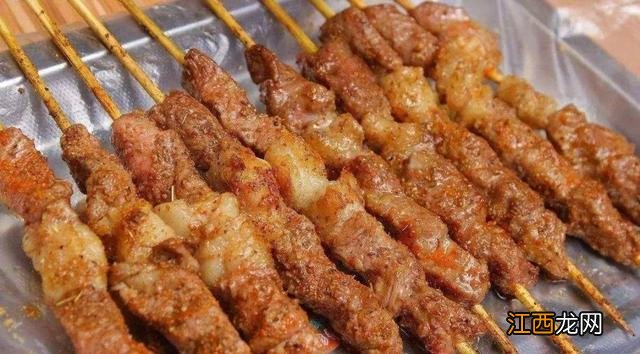 烤羊肉串都是具备什么调料?烧烤烤的肉筋是什么肉,超有用!但很多人却不知道