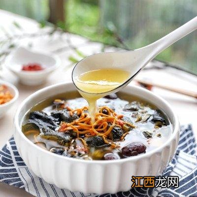 乌鸡配什么中药补肾？炖乌鸡补肾加啥中药，确实帮助很大的文章