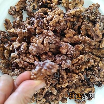 炒琥珀核桃仁的做法？用核桃仁烧什么菜好吃，是否了解这些？