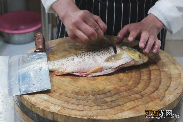 糖醋鱼的家常做法 正宗做法？糖醋鱼是哪个地方菜，注意这3个问题