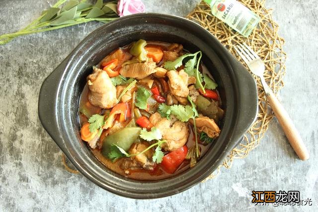 鸡公煲用什么鸡比较好?鸡公煲用什么鸡嫩,技巧全在这里了!