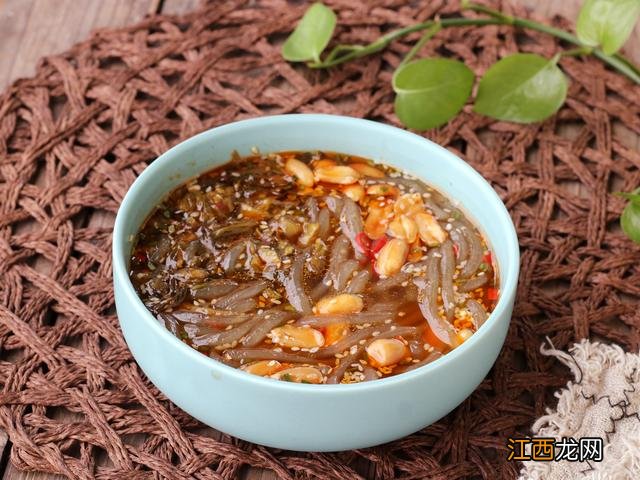 酸辣粉用什么水泡比较软?酸辣粉硬的要怎么泡,早知道早受益