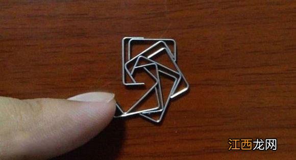 用什么水果能做玫瑰花?用订书机钉子做玫瑰花,看本文章怎么解读