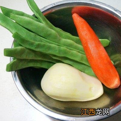 肉汤里面放什么蔬菜？肉汤里可以放什么菜，看完了你就什么都明白