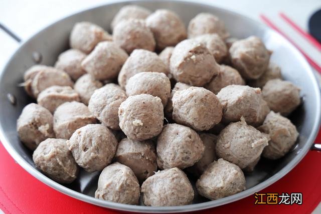 牛肉丸正确做法?牛肉用生粉还是淀粉,感觉这篇文章写的好