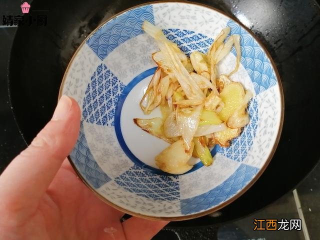 排骨米饭的排骨怎样做好吃又简单？排骨米饭的排骨为何软烂好吃，简单快速了解