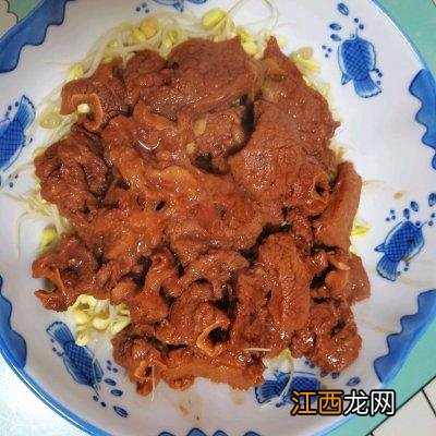 水煮牛肉放什么料？煮牛肉都放啥，这篇文章可以给你答案