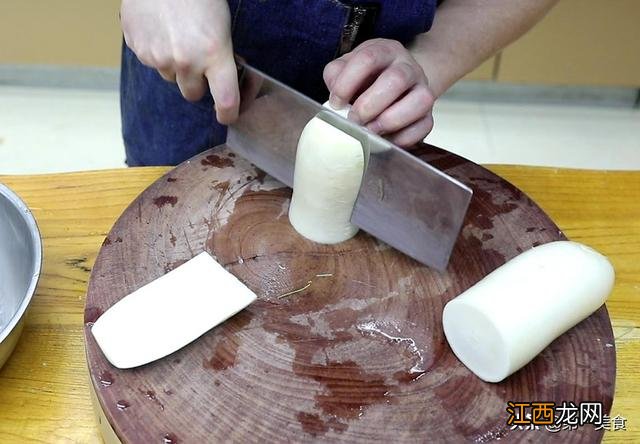 腌酸菜可以炒什么菜?腌制酸菜用哪种青菜,别着急,看这篇文章