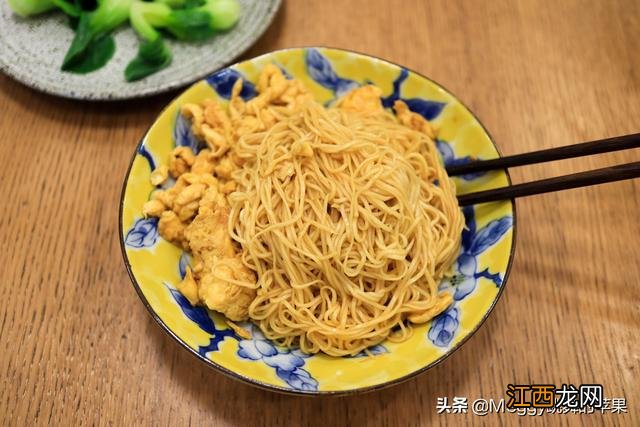 用面条做美食拌面,家用面条做拌面,文章指南快看