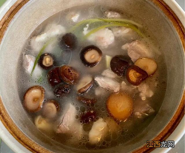 什么干菌适合熬汤,干菌汤怎么熬最好喝,这篇告诉你