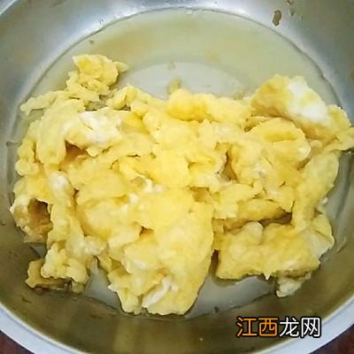 豆芽可以跟什么炒好吃,豆芽可以和什么搭配一起炒,点击继续访问观看