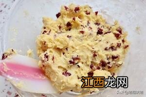 蔓越莓饼干太油为什么,蔓越莓饼干烤出来太酥怎么回事,一瞬间就明白了