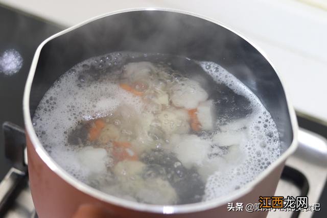 荸荠与什么水果一起煮水喝,荸荠和什么在一起煮水养生,好文值得品鉴