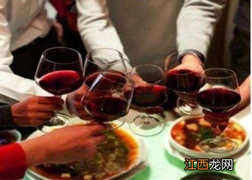 喝完酒不能吃什么药 酒后吃什么