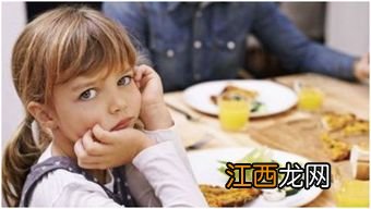 孩子发烧吃什么饭好呢 小孩吃什么身体好