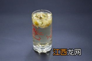 菊花加冰糖的功效与作用点 菊花茶加冰糖