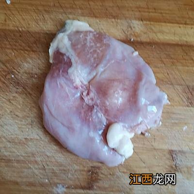 鸡肉适宜搭配 鸡肉适合和什么菜一起搭配