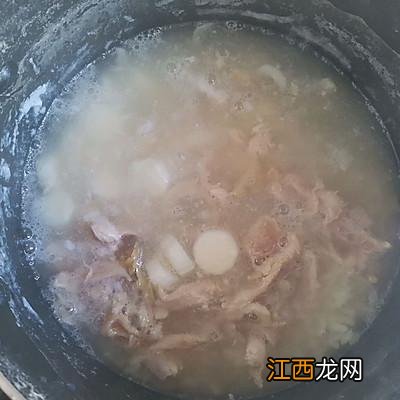 鸡肉适宜搭配 鸡肉适合和什么菜一起搭配