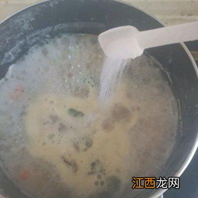 鸡肉适宜搭配 鸡肉适合和什么菜一起搭配