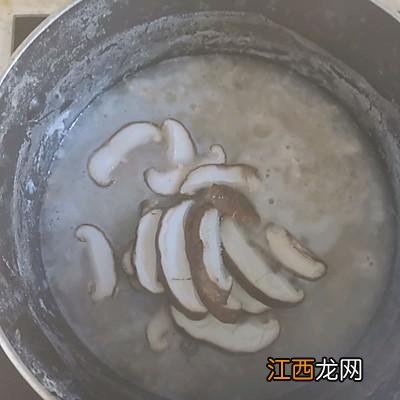 鸡肉适宜搭配 鸡肉适合和什么菜一起搭配