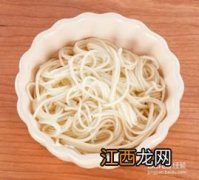 10个月宝宝面条做法 怎么做宝宝吃的面条？