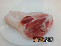 经典正宗的红烧猪肘子是怎么做的？ 我做菜老是不入味怎么办呢