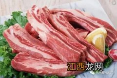 怎么看猪肉是不是新鲜 如何挑选一块好猪肉？