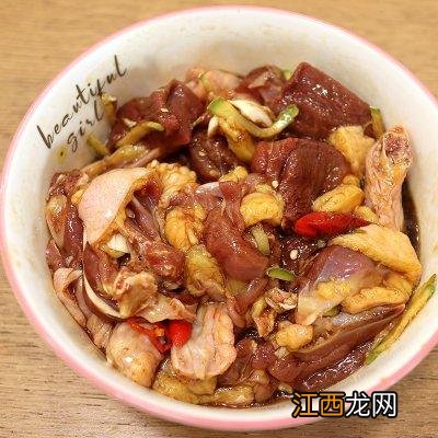 鸭肉怎么焖才好吃又简单 鸭焖什么好吃