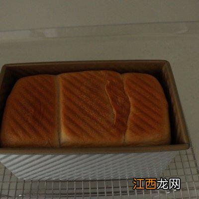 吐司有营养吗 土司模具底部有小孔是什么作用