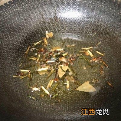 自家做辣椒酱要用什么材料 做辣酱都放什么调料