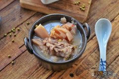 莲藕煲汤加哪些食材好 秋天煲藕用什么食材比较好