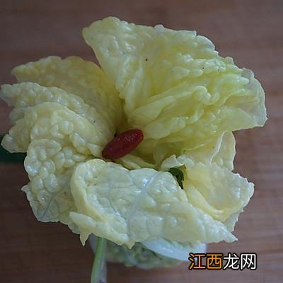 白菜和什么菜搭配包饺子好吃 白菜可以和什么一起包饺子